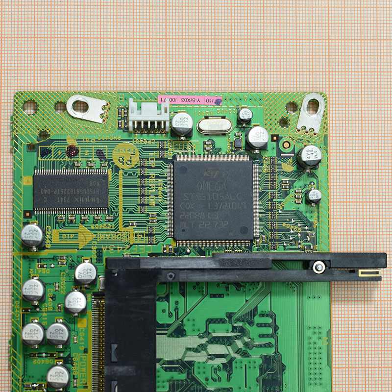   CEF243A, Sharp LC-32AD5RU-BK