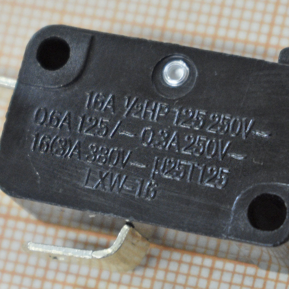  3- , 16A 250V