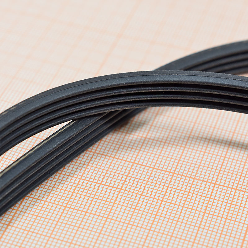 Ремень 1333 J, Hutchinson Ремень 1333 J, Hutchinson