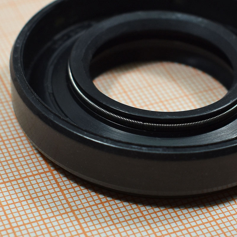 Сальник 28x52x9/11.5, NQK SF Сальник 28x52x9/11.5, NQK SF