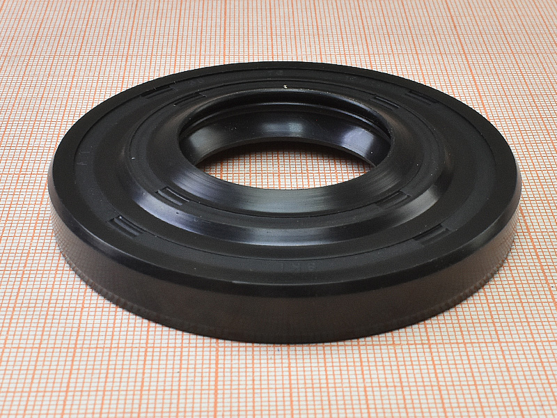 Сальник 35x76x10/14 Сальник 35x76x10/14