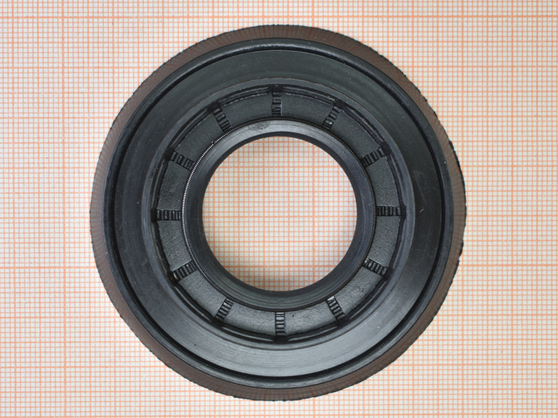 Сальник 32x52/78.8x8/14.8 Сальник 32x52/78.8x8/14.8