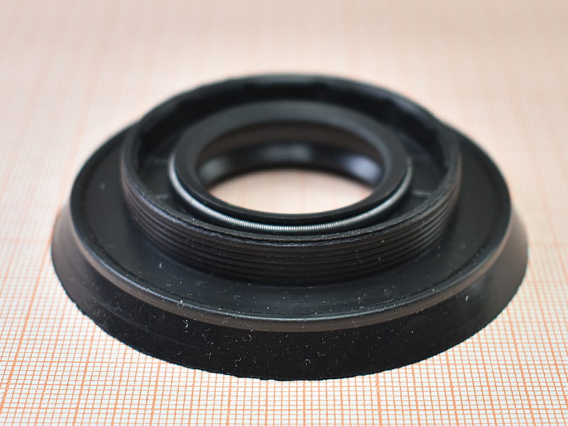 Сальник 32x52/78.8x8/14.8 Сальник 32x52/78.8x8/14.8