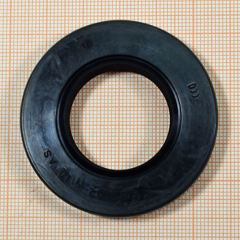 Сальник 28x52x10 Сальник 28x52x10