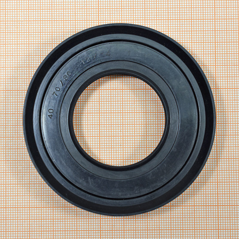 Сальник 40x70/80x12/14 Сальник 40x70/80x12/14