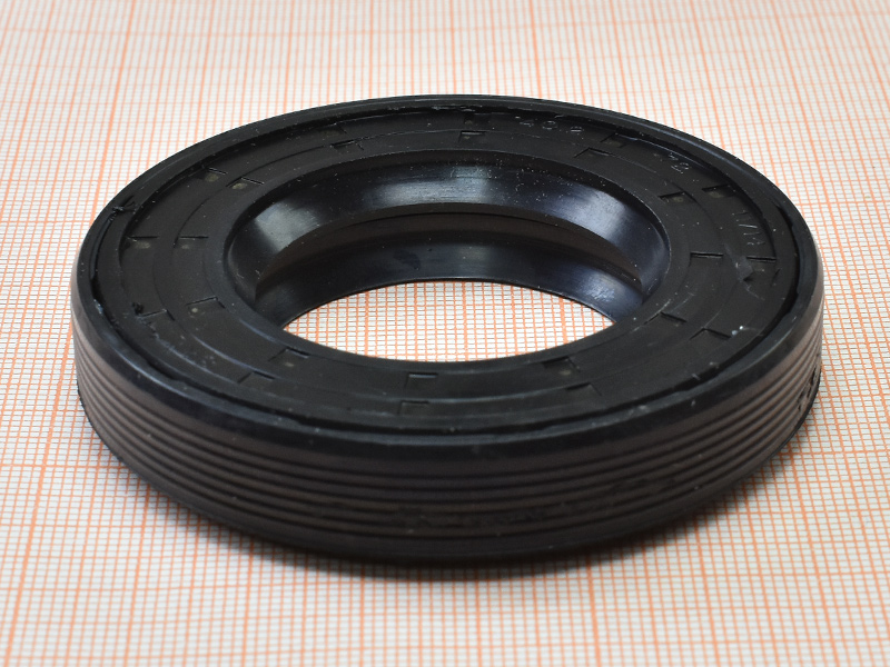 Сальник 40.2x72x11/14, SKL Сальник 40.2x72x11/14, SKL