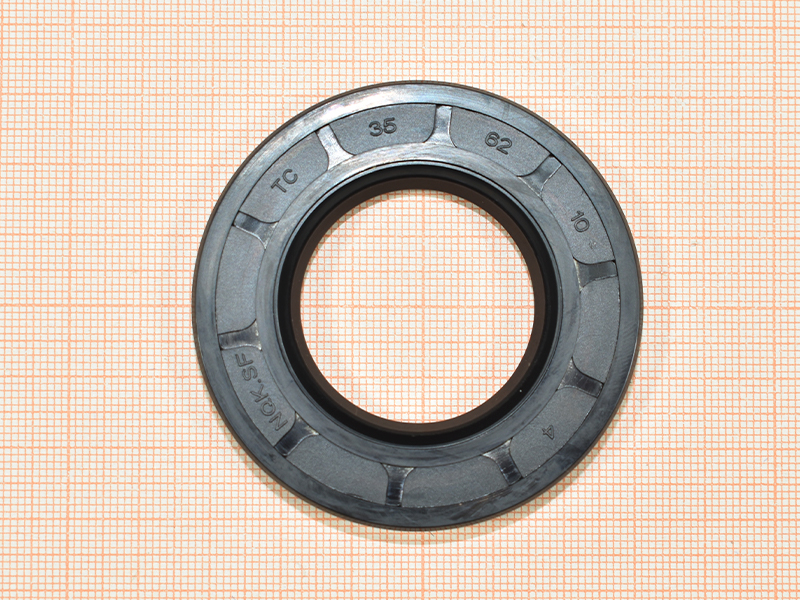 Сальник 35x62x10, NQK SF Сальник 35x62x10, NQK SF