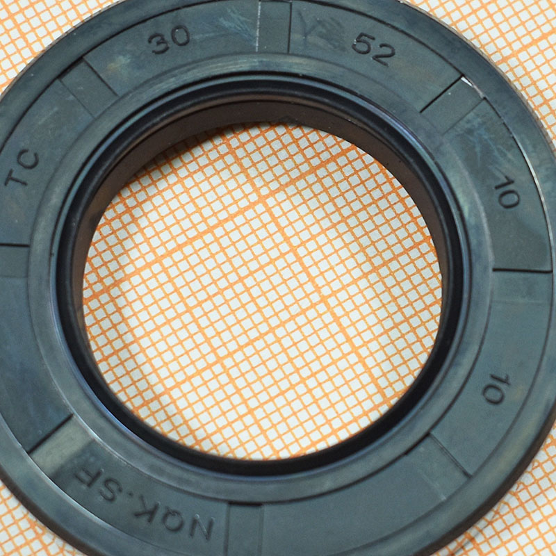 Сальник 30x52x10, NQK SF Сальник 30x52x10, NQK SF