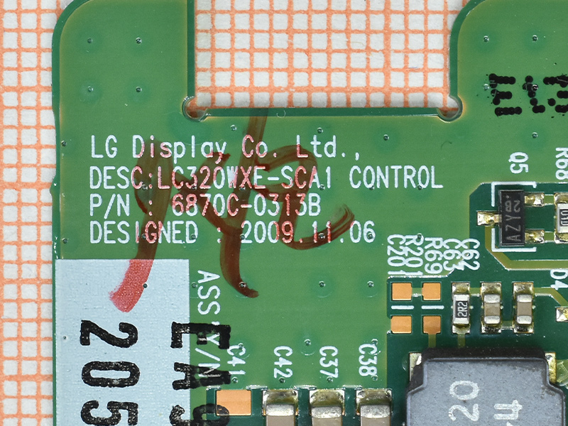 6870C-0313B, LC320WXE-SCA1 