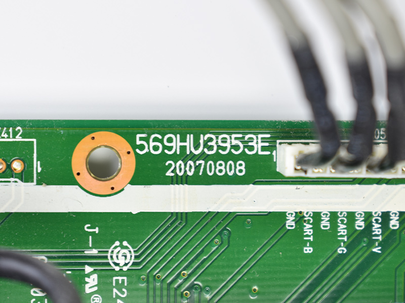   569HU3953E