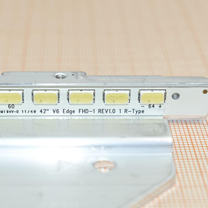 42 V6 Edge FHD-1 REV1.0 1 R-Type