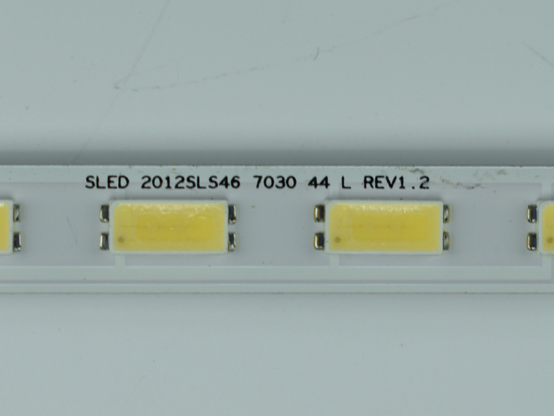 SLED 2012SLS46 7030 44 L REV1.2