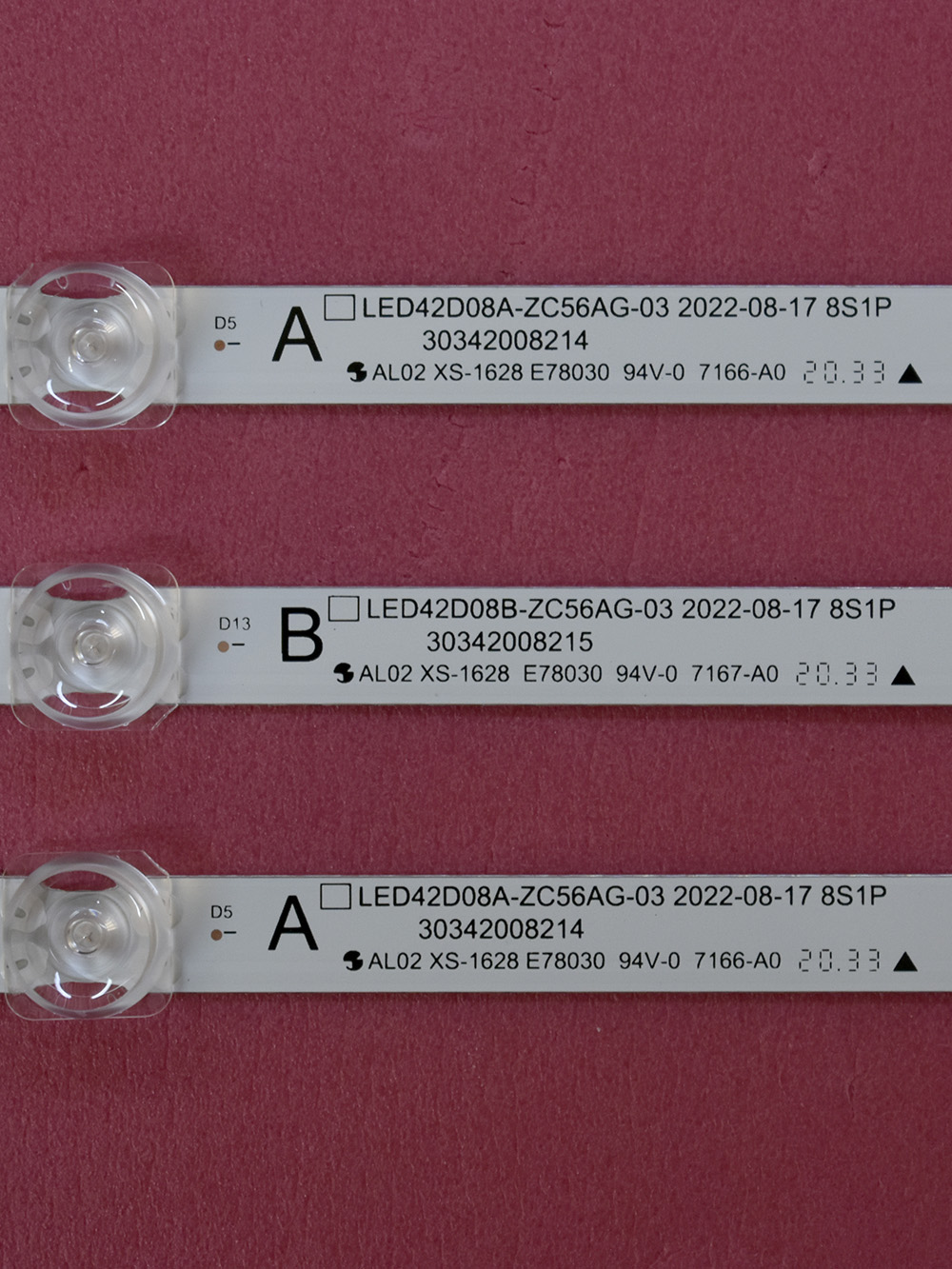   LED42D08A-ZC56AG-03, LED42D08B-ZC56G-03