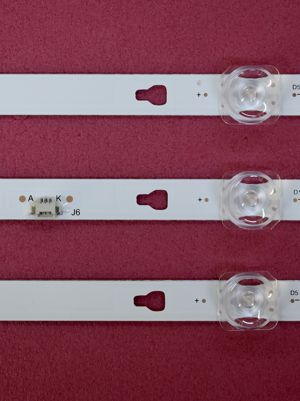   LED42D08A-ZC56AG-03, LED42D08B-ZC56G-03