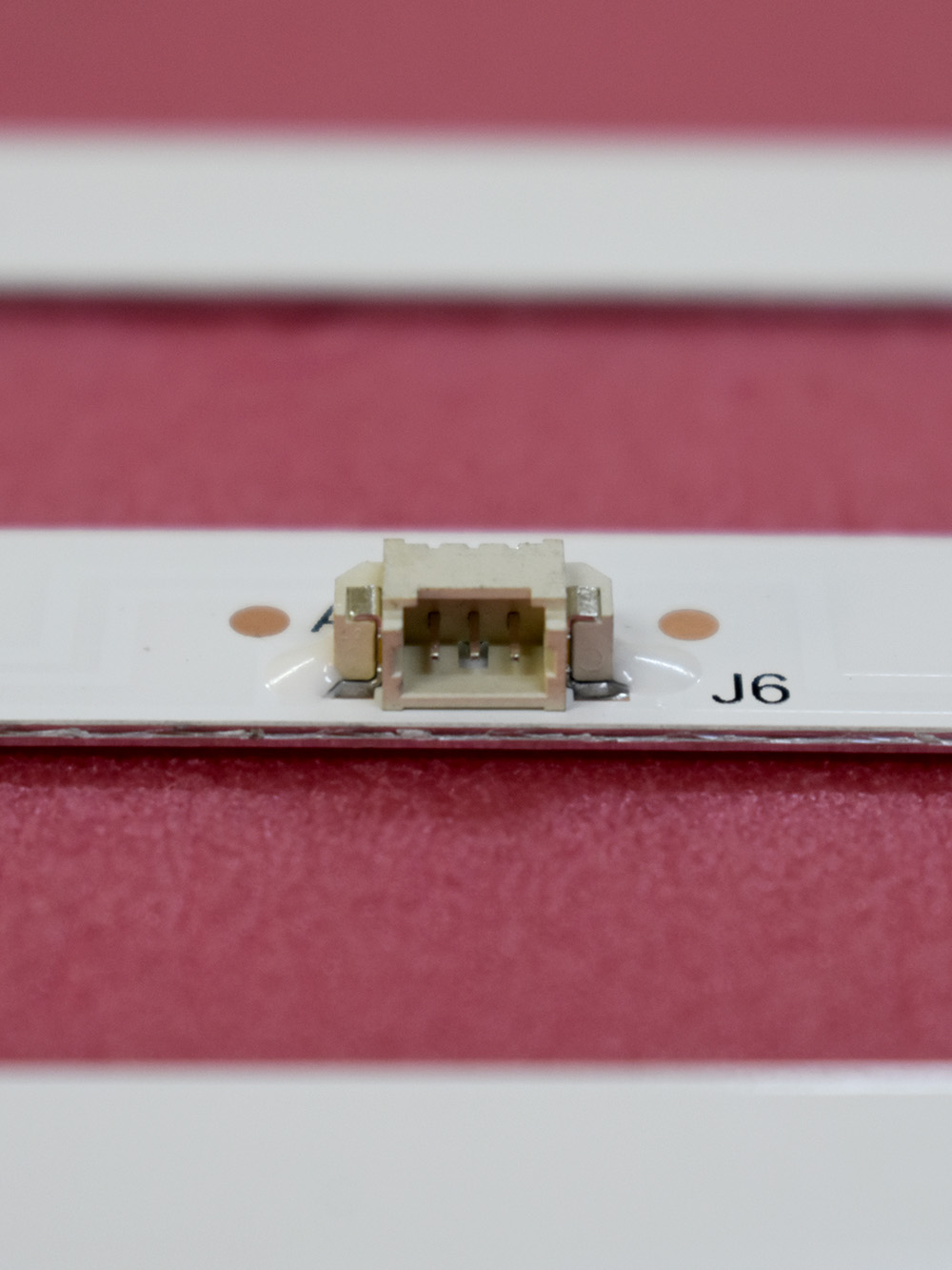   LED42D08A-ZC56AG-03, LED42D08B-ZC56G-03