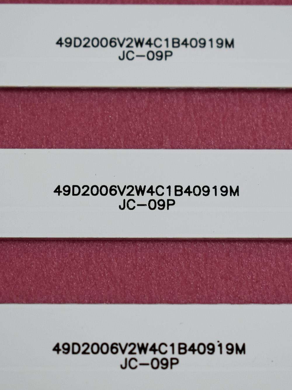   CC02500D410V07, 3V