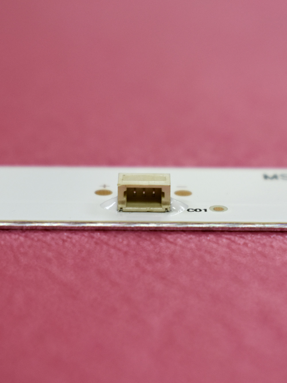   CC02500D410V07, 3V
