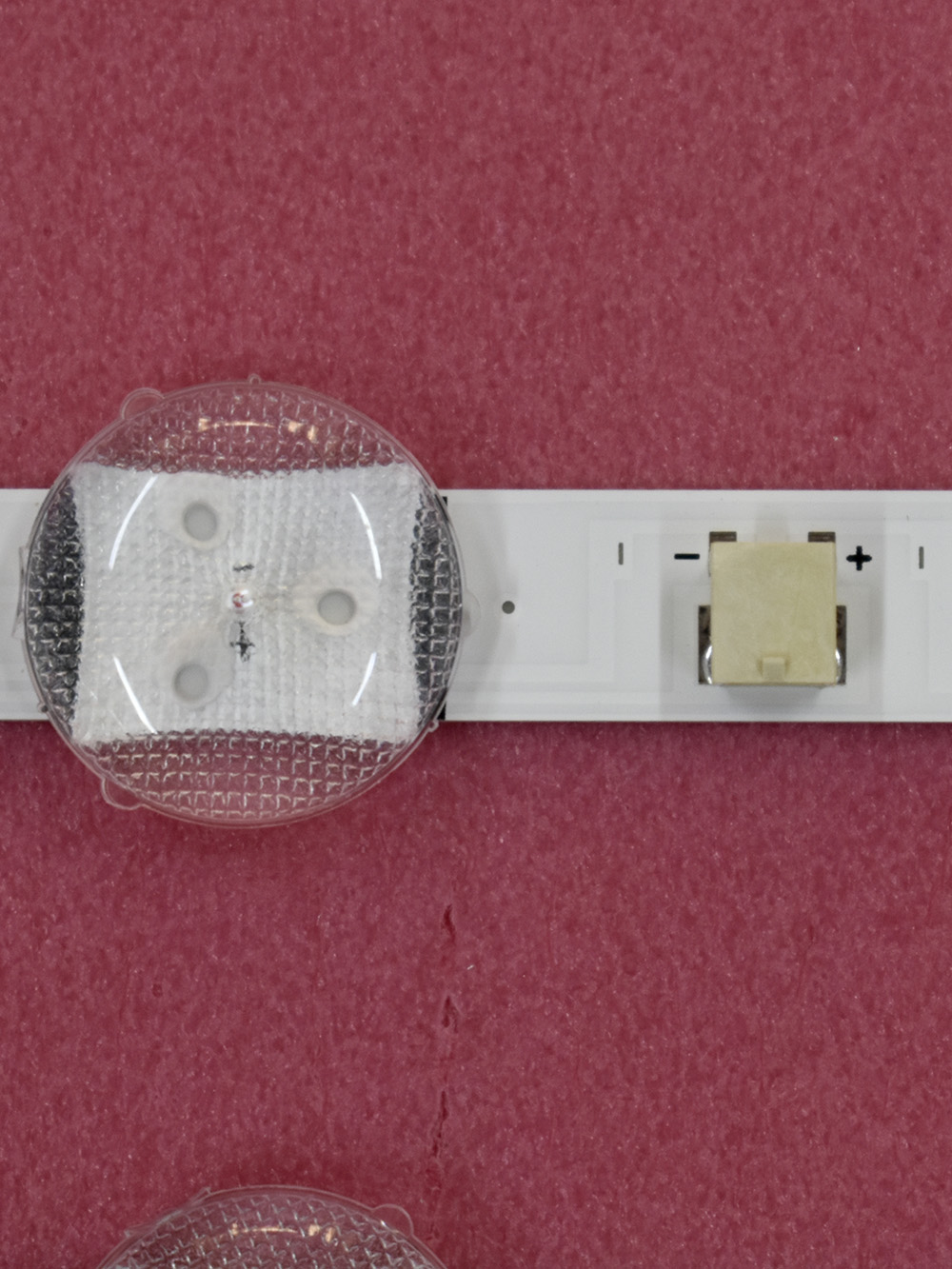   V5DN-320SM1-R2