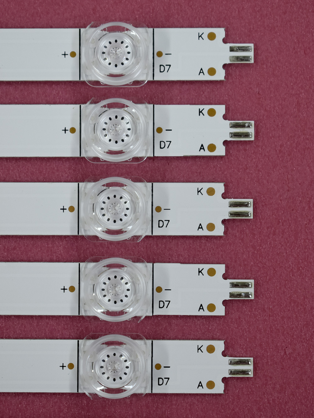 �������� ��������� LED55D06A-ZC29AG-02E LED55D06B-ZC29AG-02E