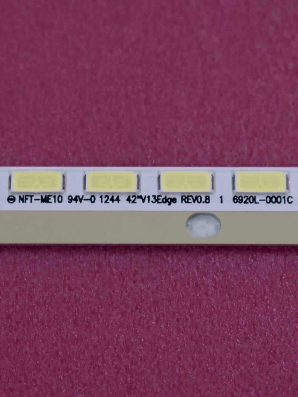  42 V13 Edge, 42LA643V, 42LA644V
