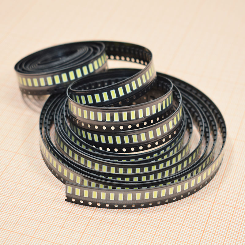 Светодиод для подсветки тв SMD 4020 0.5W 3V
