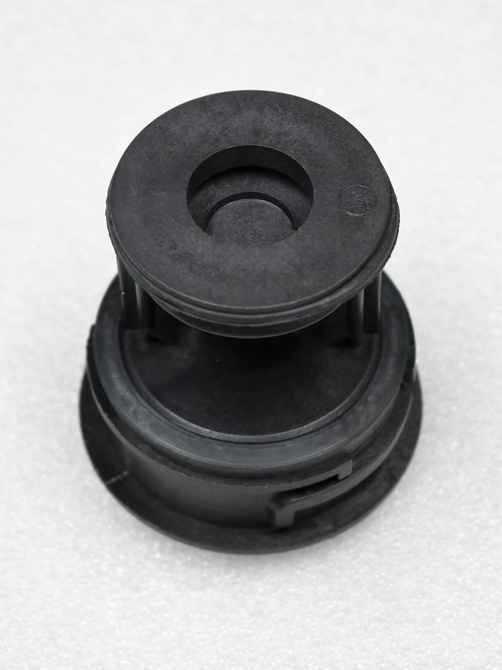 Вставка в фильтр помпы Candy, код 91940540 (Чёрная) Вставка в фильтр помпы Candy, код 91940540 (Чёрная)